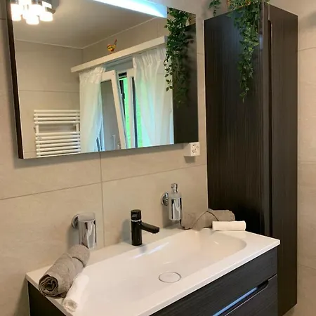 Luxury, New - Amazing Views Eiger Jungfrau Moench جريندلوالد