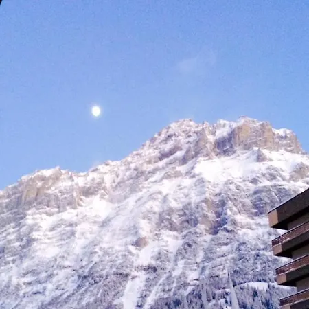 Luxury, New - Amazing Views Eiger Jungfrau Mönch Apartment Grindelwald